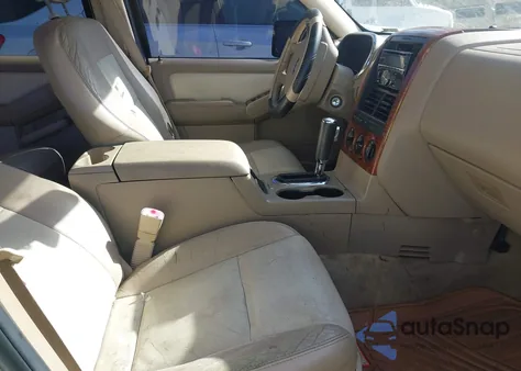 2008 Ford Explorer Eddie Bauer z USA, uszkodzony, nr VIN 1FMEU64E28UA42494